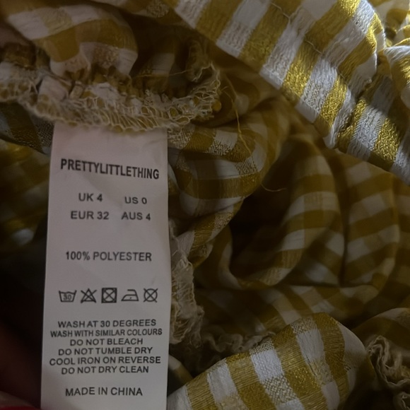 👗 Chartreuse Gingham Cutout ✂️ - Picture 5 of 7